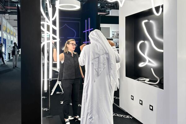 In Dubai zeigte Frau perdix die neuste Innovation ANIGO® LINE.