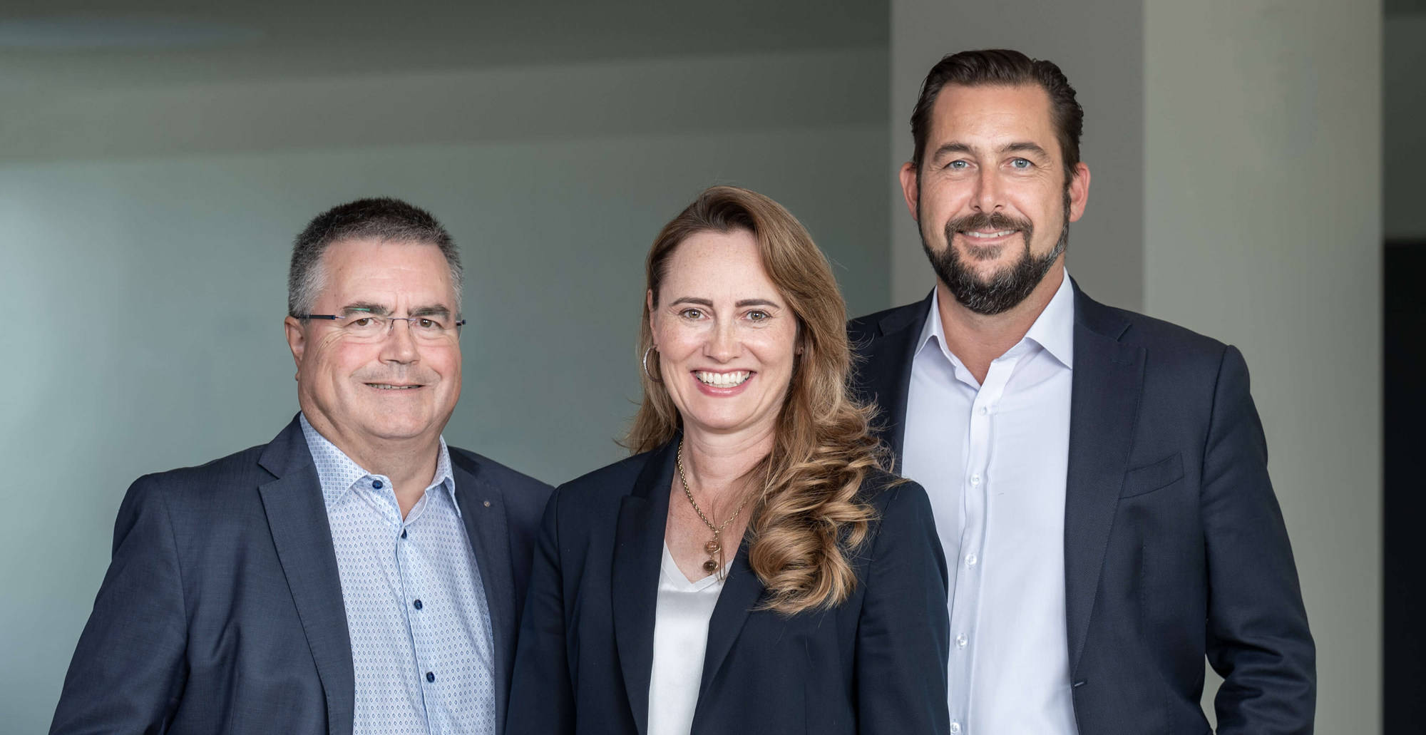 Kurt Lüscher, Stephanie Züllig mit CEO Enrico Baumann. (Bild: Elektron) Kurt Lüscher, Stephanie Züllig mit CEO Enrico Baumann. (Bild: Elektron)
