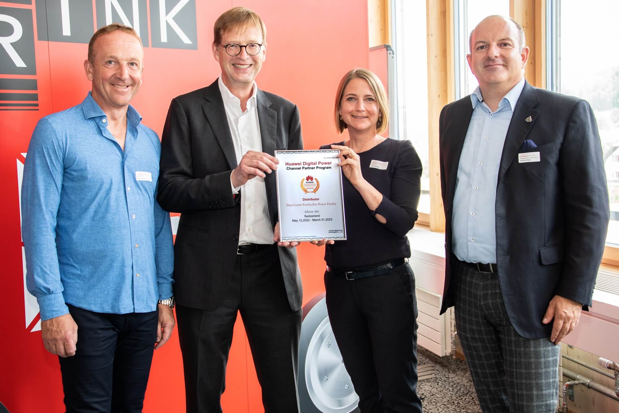 Alltron mit Distributionsvertrag Alltron mit Distributionsvertrag