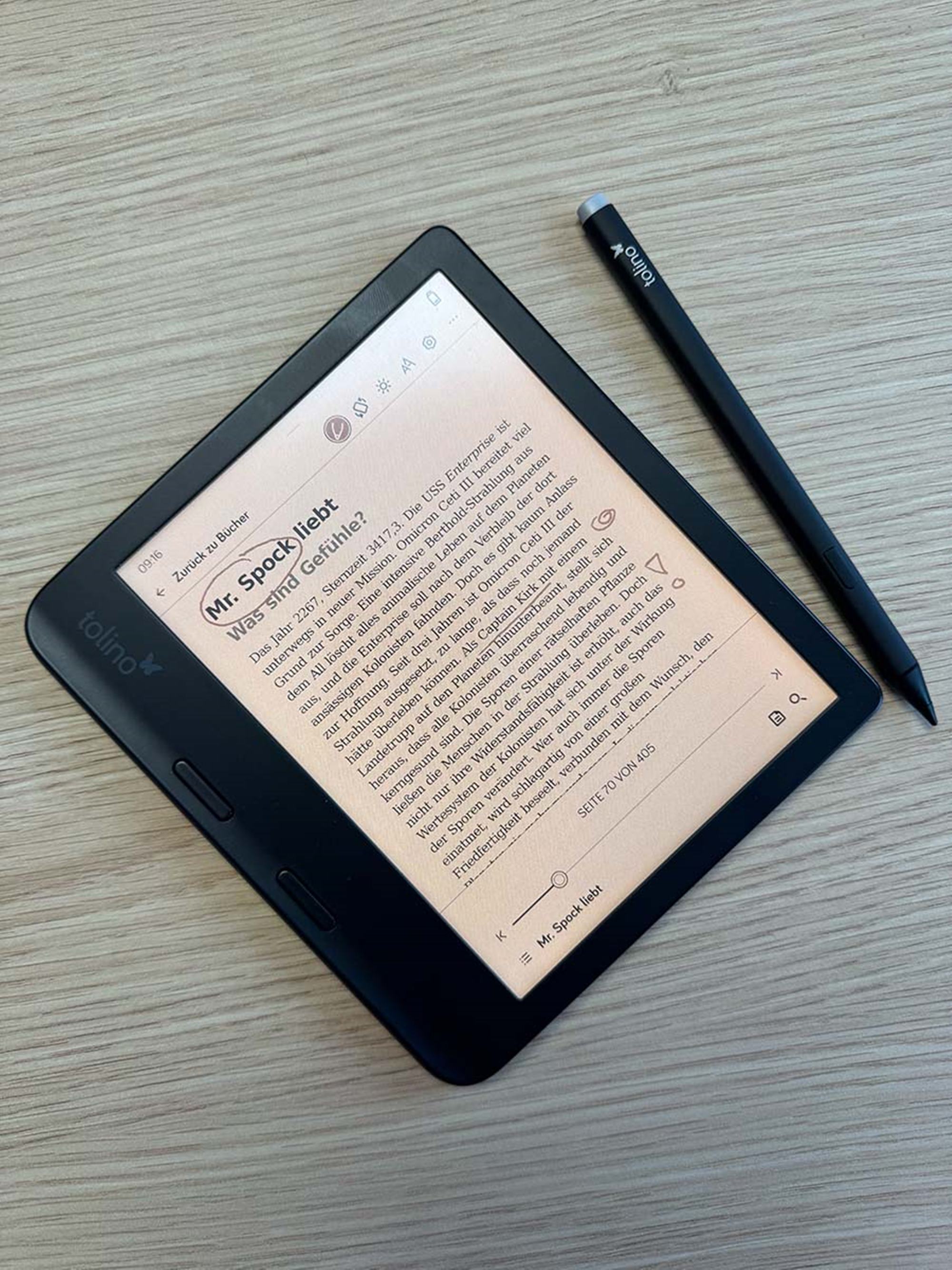 Mit dem Tolino Stylus lassen sich unkompliziert Notizen in eBooks und PDFs machen. Mit dem Tolino Stylus lassen sich unkompliziert Notizen in eBooks und PDFs machen.