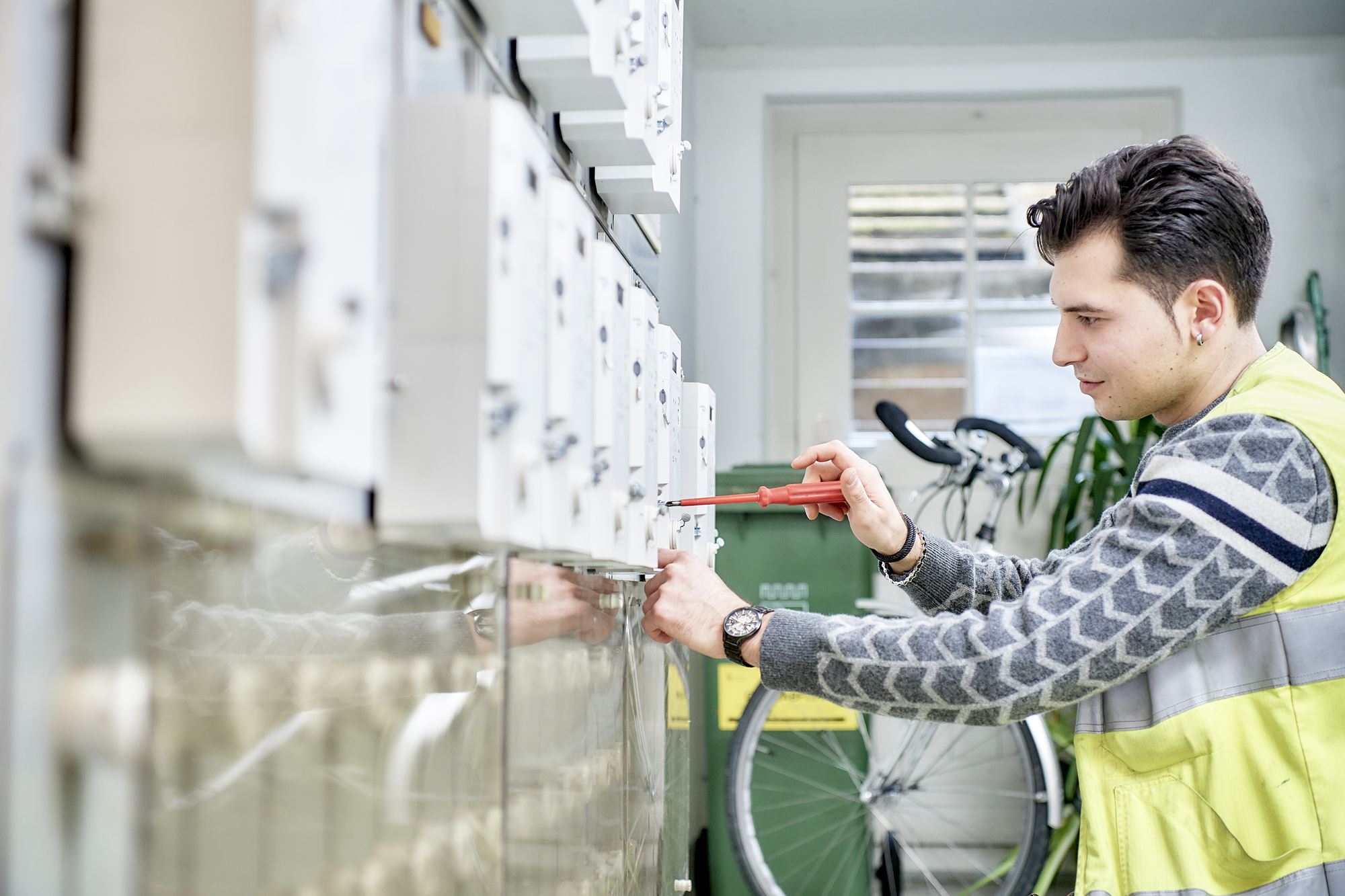 Energie Wasser Bern hat zu Jahresbeginn den 80'000sten Smart Meter installiert